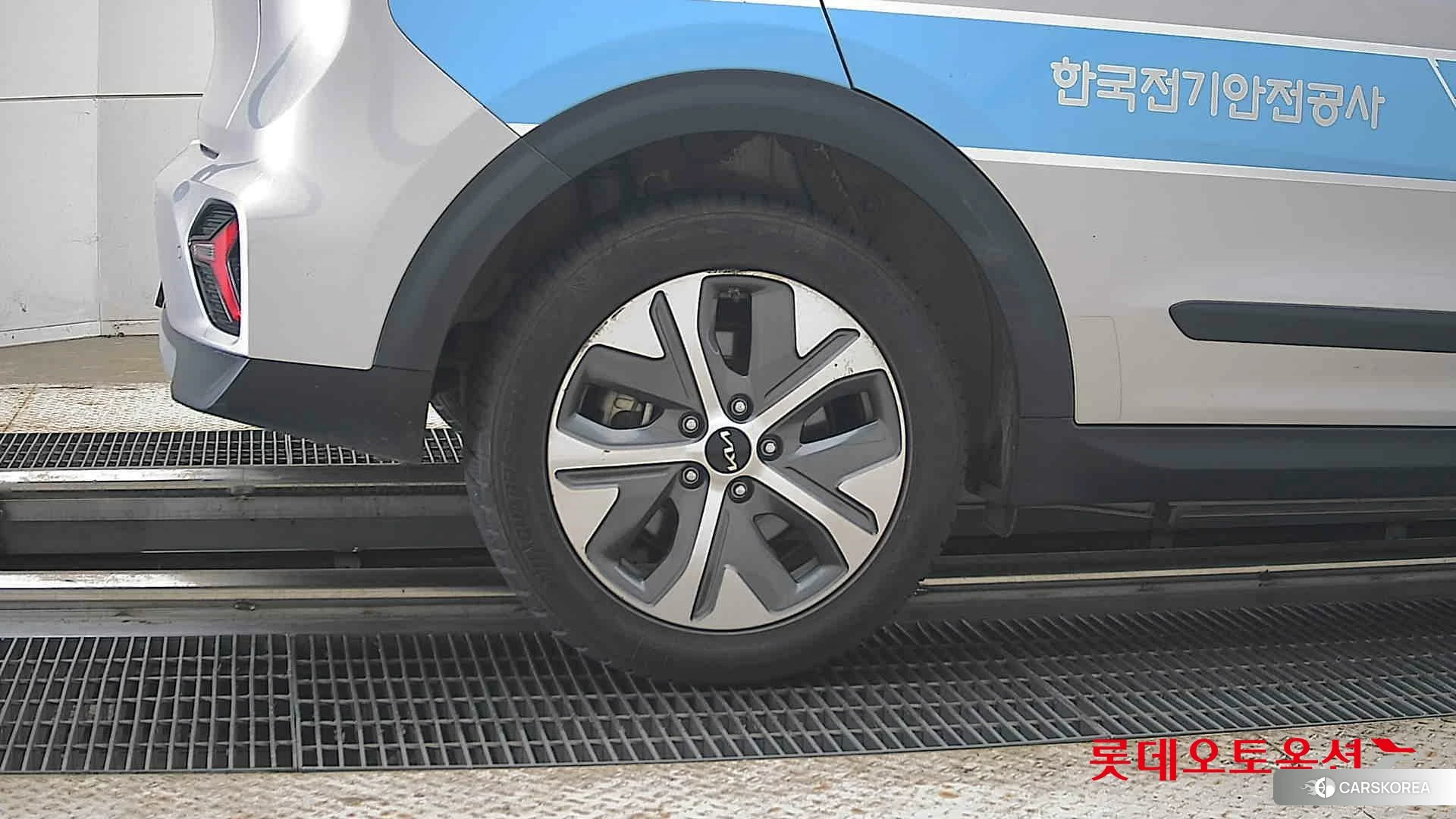 Kia Niro Plus id 4669152 из Кореи 16