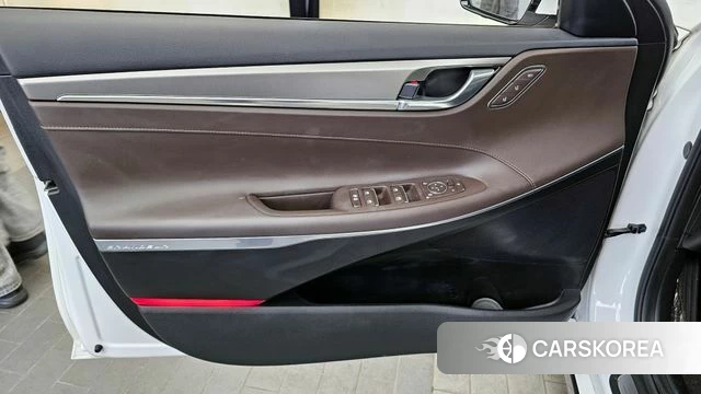 Hyundai The New Grandeur IG Hybrid id 4324242 из Кореи 16