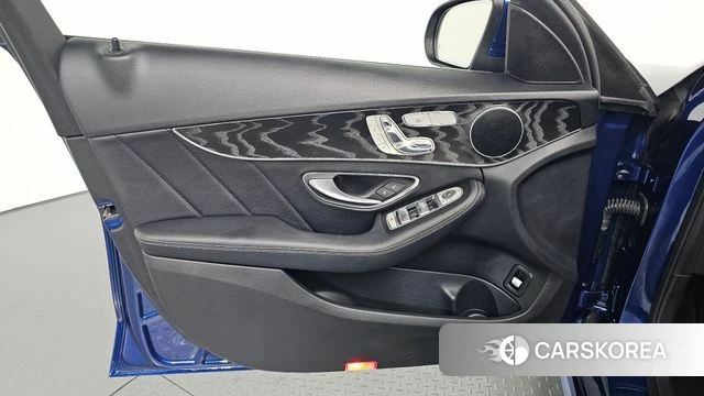 Mercedes-Benz C-Class W205 id 4225791 из Кореи 16