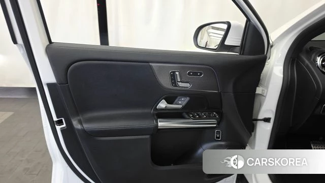 Mercedes-Benz EQA H243 id 4763801 из Кореи 16