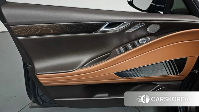 Genesis Electrified G80 (RG3) id 4572957 из Кореи 16