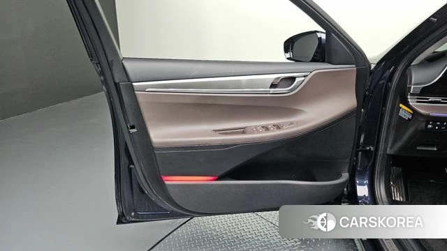 Hyundai The New Grandeur IG id 4542899 из Кореи 16