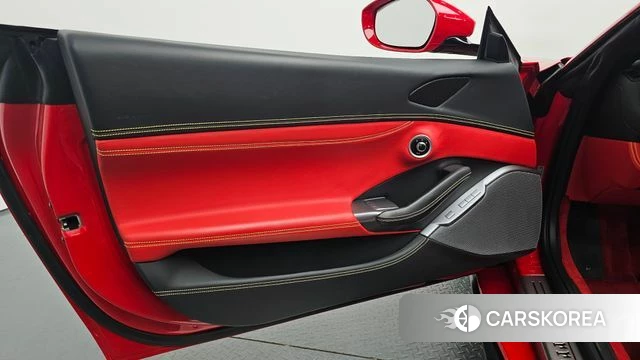 Ferrari Portofino id 4390058 из Кореи 16