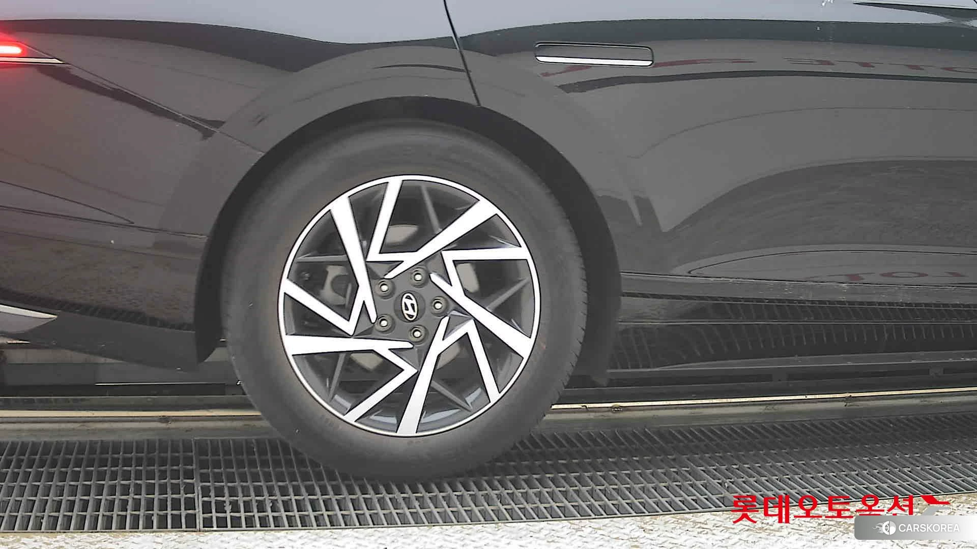 Hyundai Grandeur id 4347321 из Кореи 16