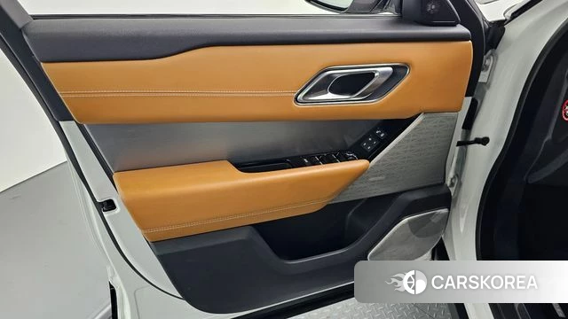 Land Rover Range Rover Velar id 4508111 из Кореи 16