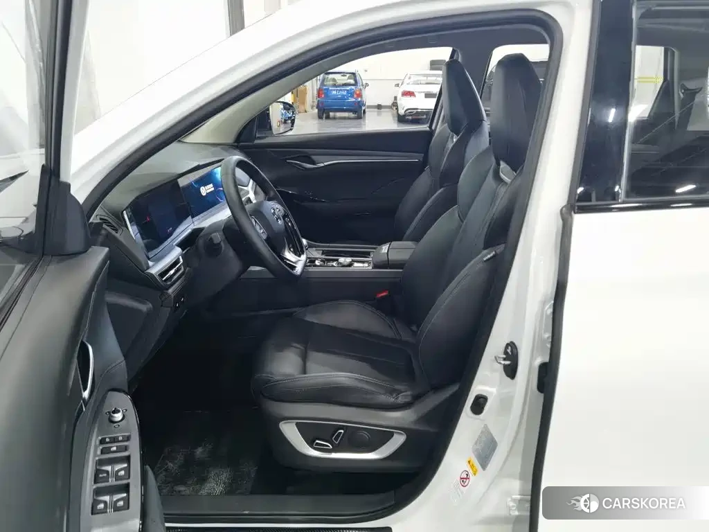 Chang'an CS75PLUS id 4653937 из Китая 16