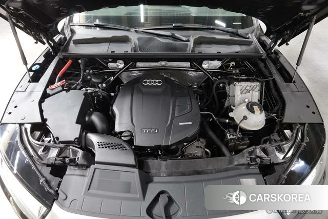 Audi Q5L id 4273207 из Китая 16