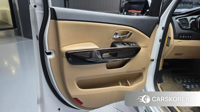 Kia The New Carnival id 4662608 из Кореи 16