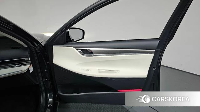 Hyundai The New Grandeur IG Hybrid id 4707445 из Кореи 16