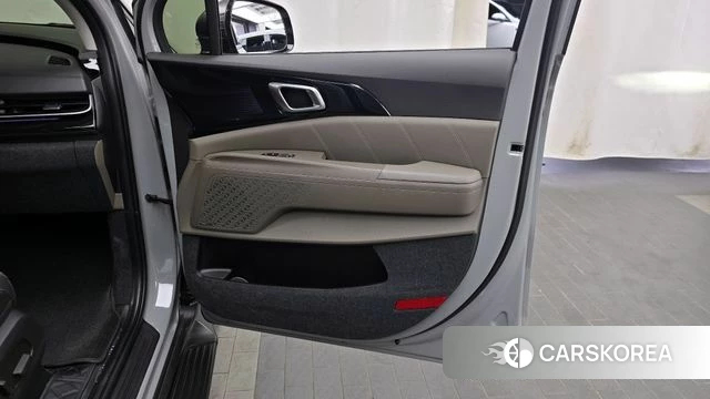 Kia The New Carnival 4th Generation id 4321896 из Кореи 16