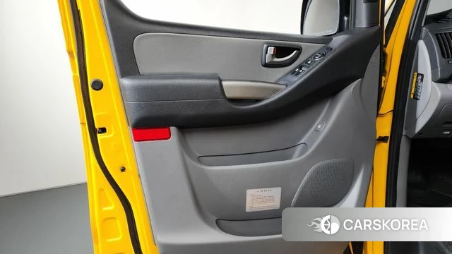Hyundai The New Grand Starex id 4594914 из Кореи 16