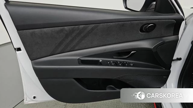 Hyundai The New Avante (CN7) id 4480108 из Кореи 16