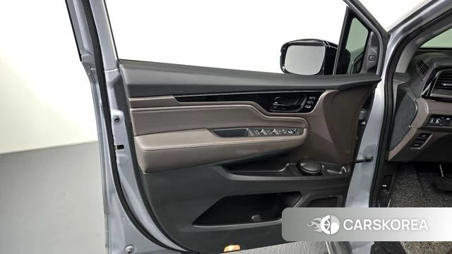 Honda Odyssey id 4552111 из Кореи 16