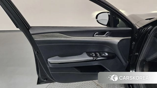 Kia The New K5 Hybrid 3rd generation id 4623317 из Кореи 16