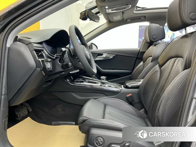 Audi A4L id 4275780 из Китая 16