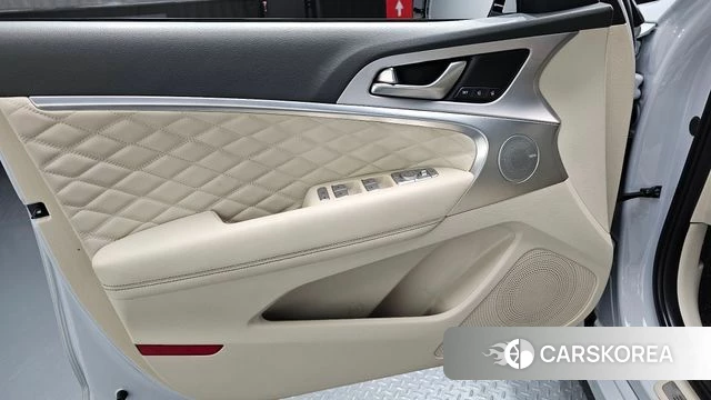 Genesis G70 id 4416993 из Кореи 16