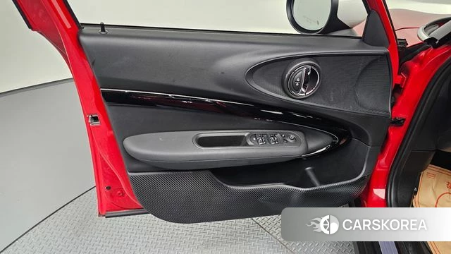 Mini Cooper Clubman id 4375709 из Кореи 16
