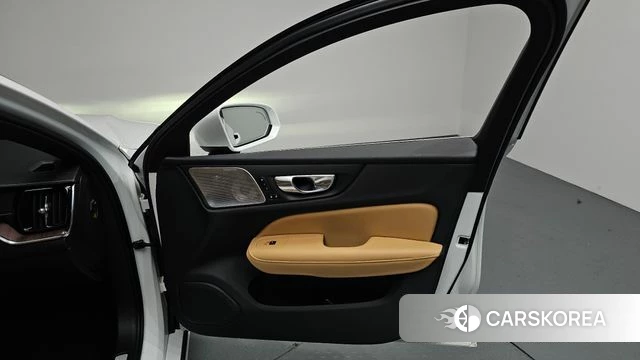 Volvo S60 3rd generation id 4541851 из Кореи 16