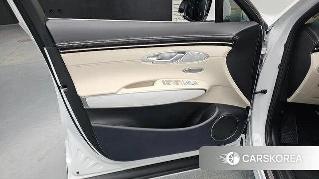 Genesis GV70 id 4777972 из Кореи 16
