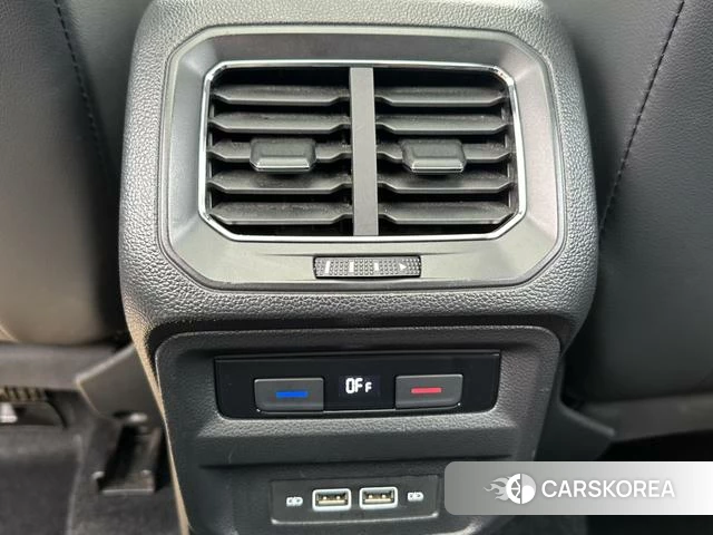 Volkswagen Tiguan L id 4238129 из Китая 16