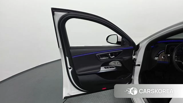 Mercedes-Benz E-Class W214 id 4266428 из Кореи 16