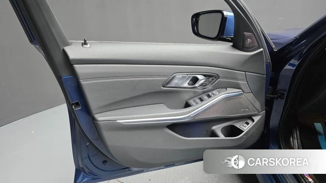 BMW 3 Series (G20) id 4580829 из Кореи 16