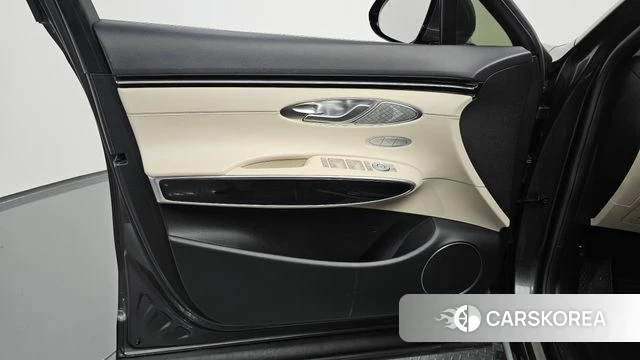 Genesis GV70 id 4619182 из Кореи 16