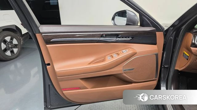 Genesis G90 id 4383563 из Кореи 16