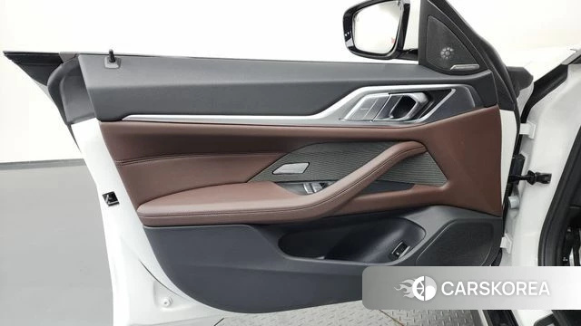 BMW i4 id 4560989 из Кореи 16