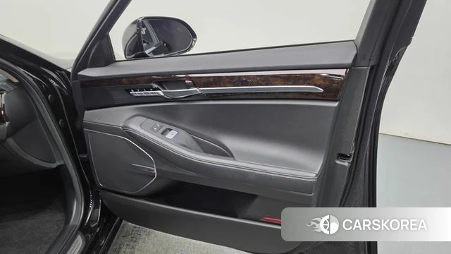 Genesis G90 id 4574246 из Кореи 16