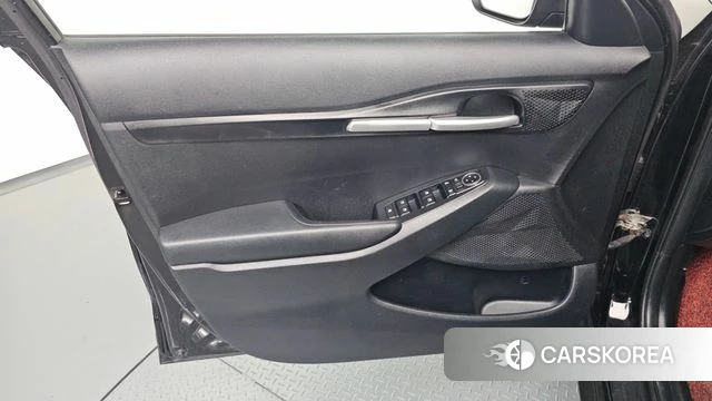 Kia Seltos id 4593747 из Кореи 16