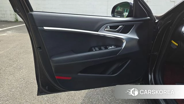 Genesis G70 id 4647908 из Кореи 16