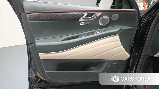 Genesis GV80 Coupe id 4360262 из Кореи 16