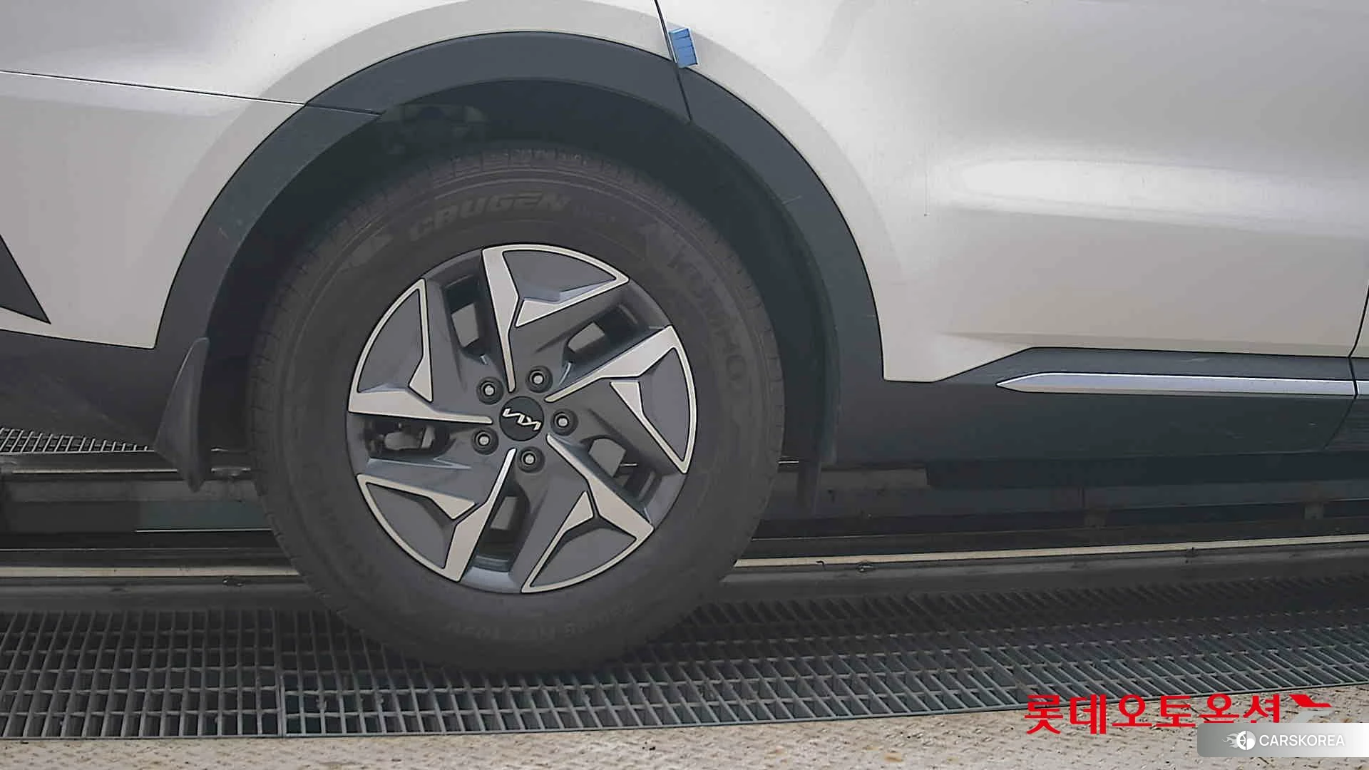 Kia Sorento Hybrid id 4909280 из Кореи 16