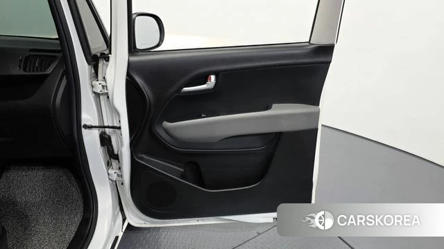 Kia The New Kia Ray id 4186342 из Кореи 16