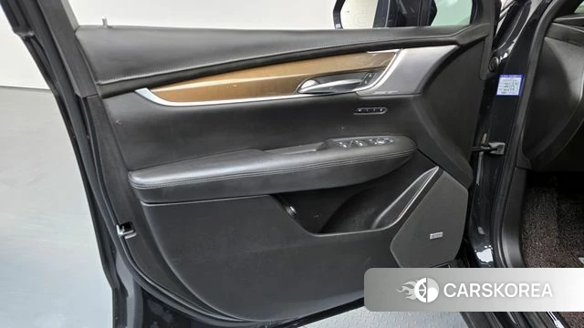 Cadillac XT5 id 4187625 из Кореи 16