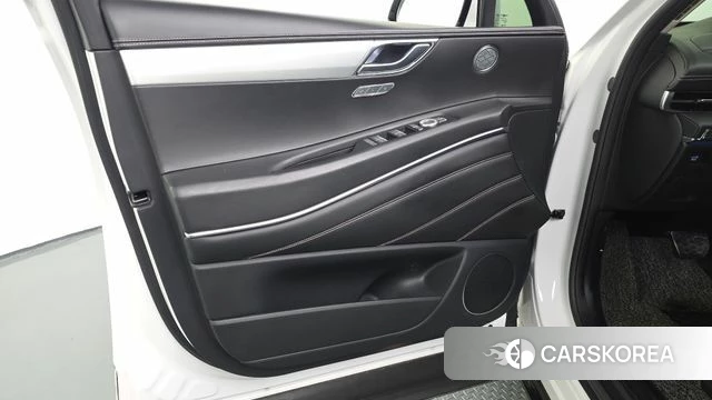 Genesis GV80 id 4401694 из Кореи 16