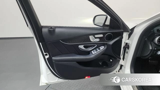 Mercedes-Benz C-Class W205 id 4384605 из Кореи 16
