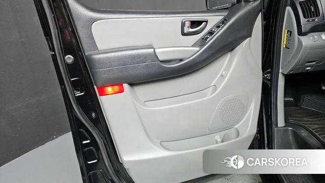 Hyundai The New Grand Starex id 4923710 из Кореи 16