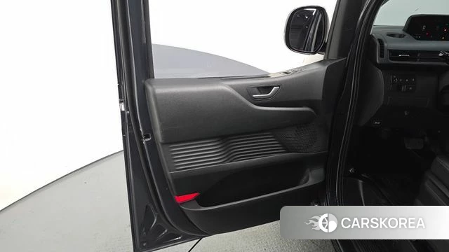 Hyundai Staria id 4302366 из Кореи 16