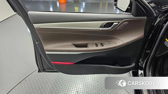 Hyundai Grandeur IG id 4325426 из Кореи 16