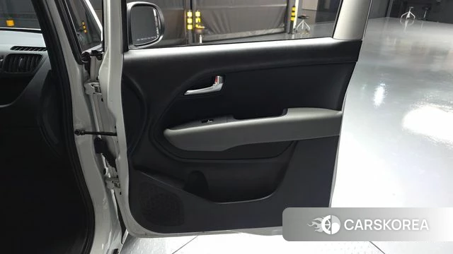 Kia The New Kia Ray id 4474276 из Кореи 16