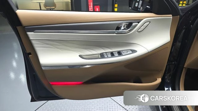 Hyundai The New Grandeur IG id 4662358 из Кореи 16