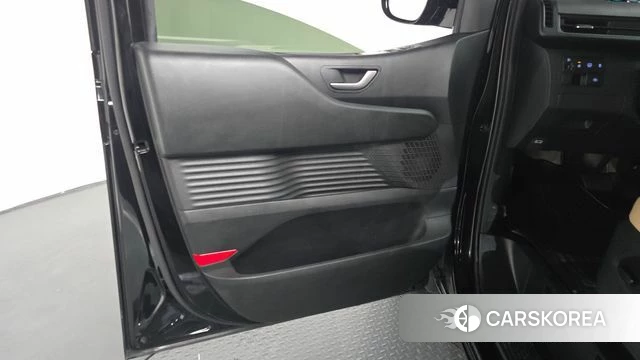 Hyundai Staria id 4248517 из Кореи 16