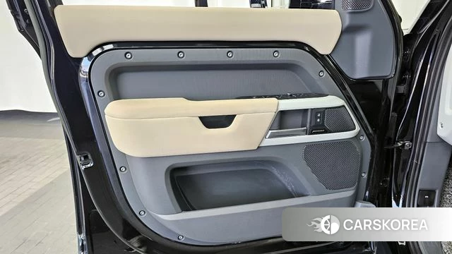 Land Rover Defender (L663) id 4223736 из Кореи 16