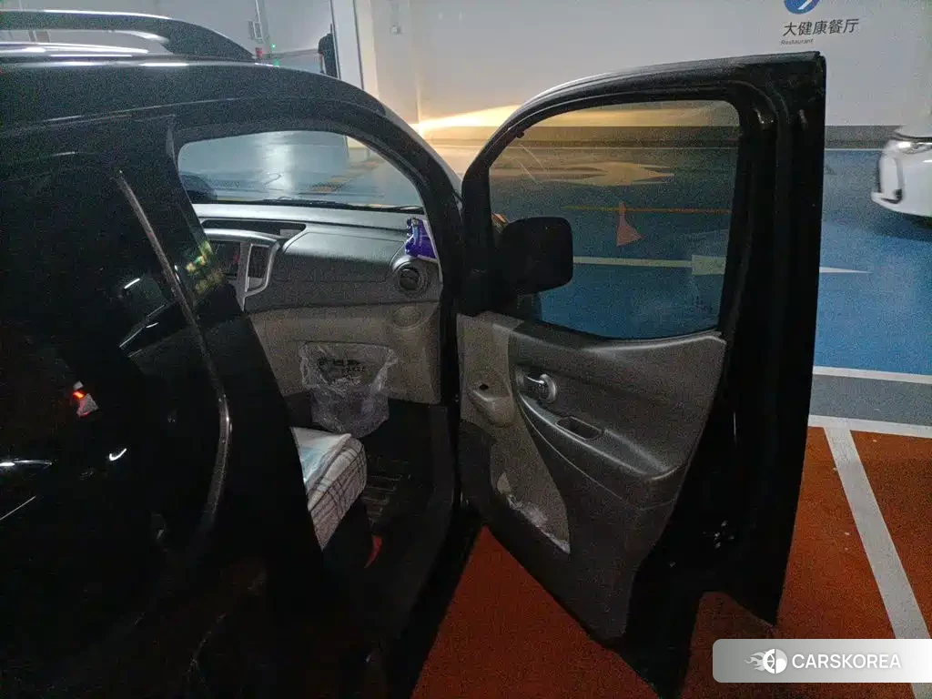 Nissan NV200 id 4617107 из Китая 16