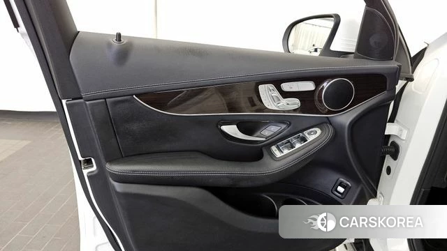 Mercedes-Benz GLC-Class X253 id 4325017 из Кореи 16
