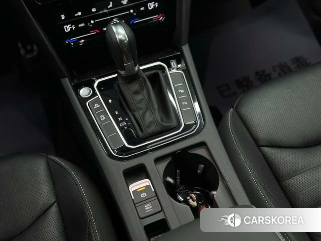 Volkswagen CC id 4261474 из Китая 16