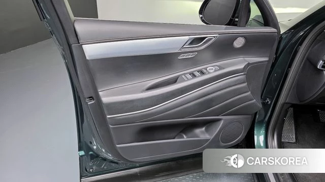 Genesis GV80 id 4195256 из Кореи 16