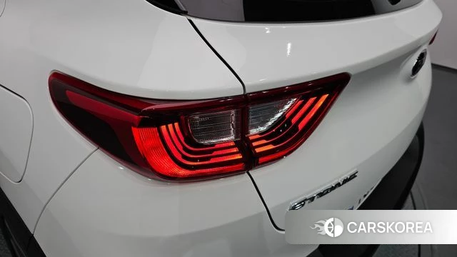 Kia Stonic id 4906716 из Кореи 16
